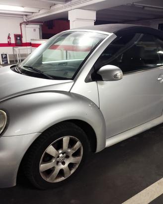 Volkswagen new beetle