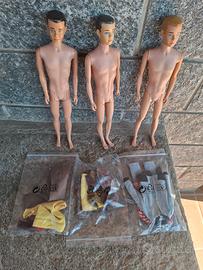 LOTTO INDIVISIBILE KEN E VESTITI ANNI 60 ORIGINALE