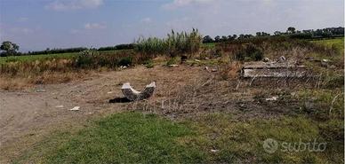 Terreno di 550 m² a Castel Volturno