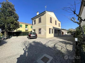 PORZIONE DI BIFAMILIARE A COTIGNOLA