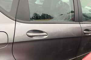 PORTIERA POSTERIORE DESTRA MERCEDES Classe A W169