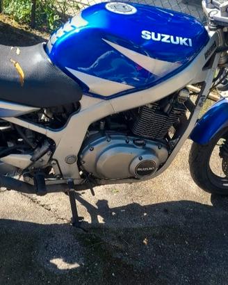 Suzuki Gs 500