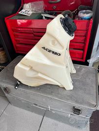 Serbatoio  circa 12 litri ktm 4t 2016 con pompa