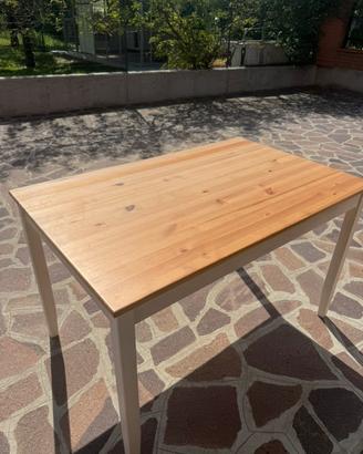 Tavolo Lerhamn Ikea 124x72