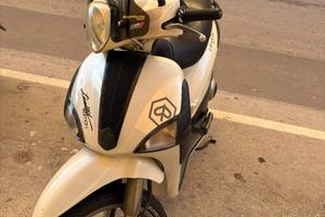 liberty 125 2009