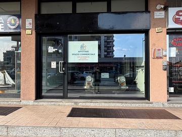 Negozio/ufficio, fronte Sempione