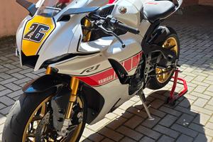 Yamaha R1 60th 2022