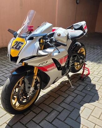 Yamaha R1 60th 2022
