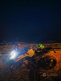 Ktm 790 duke anno 2023