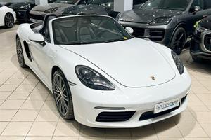 Porsche 718 Spyder Boxster 2.0 T