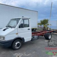 Iveco daily 35-10 a telaio passo 3600