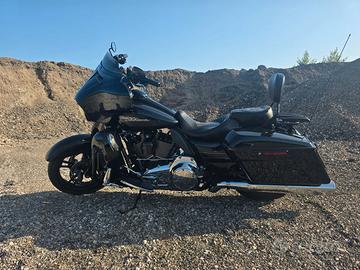 Harley Davidson Street glide