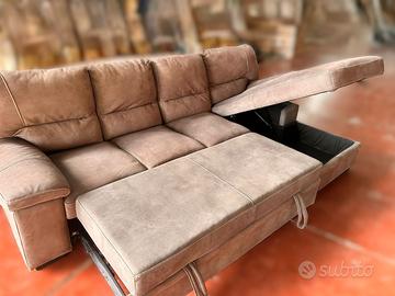 Divano con chaise longue