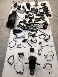 Ricambi vari Moto Guzzi V85 TT E5+