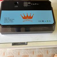 INCUBATRICE + 2 LAMPADE RISCALDANTI