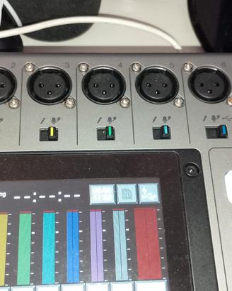 STUDIO  PER LA PRODUZIONE DI MUSICA  8 CANALI