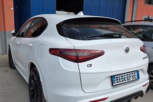 Alfa romeo Stelvio Q4