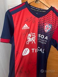 Maglia Cagliari Nuova con etichetta con 7 firme