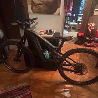 Mountain Bike Elettrica Focus Thron² 6  taglia M