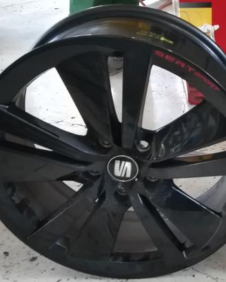 4 cerchi originali Seat Leon 5  FR Black Edition