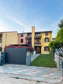 Villa indipendente 3 livelli e 3 bagni