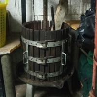 torchio agricolo per uva