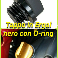 Tappo olio in ergal Ducati 848/1098/1198 e altri