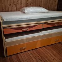 Lettino Rud 3 posti con scrivanie