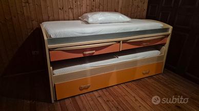 Lettino Rud 3 posti con scrivanie