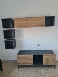 Parete attrezzata soggiorno + madia