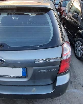 SUBARU LEGACY STATION WAGON 2015 - PORTELLONE POST