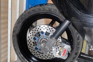 Disco rpm 240mm attacco minarelli 3fori