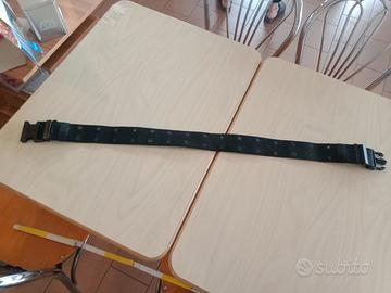 Cinturone in materiale sintetico 