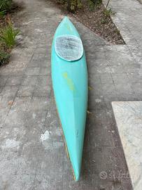 Canoa in vetroresina monoposto