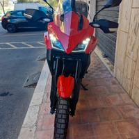 Moto Morini gold x cape