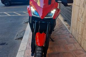 Moto Morini gold x cape