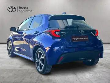 Auto Toyota Yaris