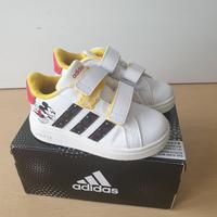 Scarpe Adidas da bambino