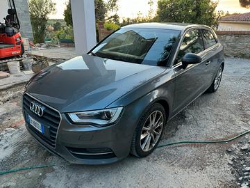 Audi A3 2.0 TDI Ambition 150cv - TRATTABILE