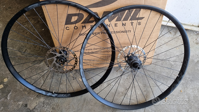 Coppia ruote mtb 29 raceface canale 30