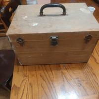 CASETTA DA PESCA VINTAGE