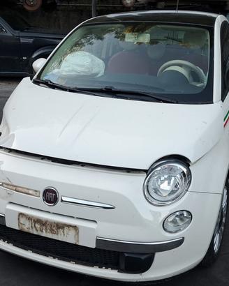 FIAT 500 2008 SOLO PER RICAMBI