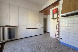 3 LOCALI A ACQUI TERME