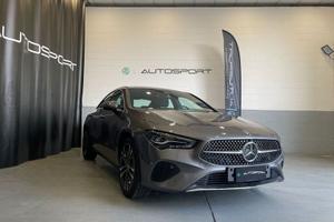 Mercedes-Benz CLA 180 Automatic Progressive A...