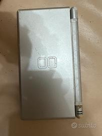 Nintendo DS lite