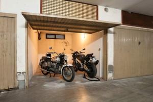 Garage posto moto in box privato
