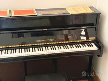 pianoforte verticale 