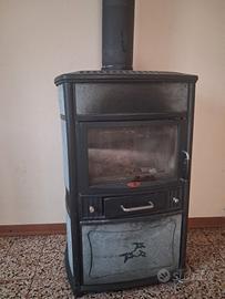 Stufa a legna