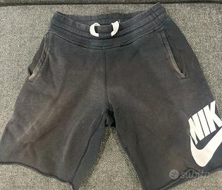 Pantaloncini Nike neri taglia S – usati