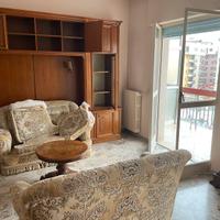 Arredamento cucina,soggiorno e diversi componenti.